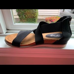 Euro soft black sandals 9.5